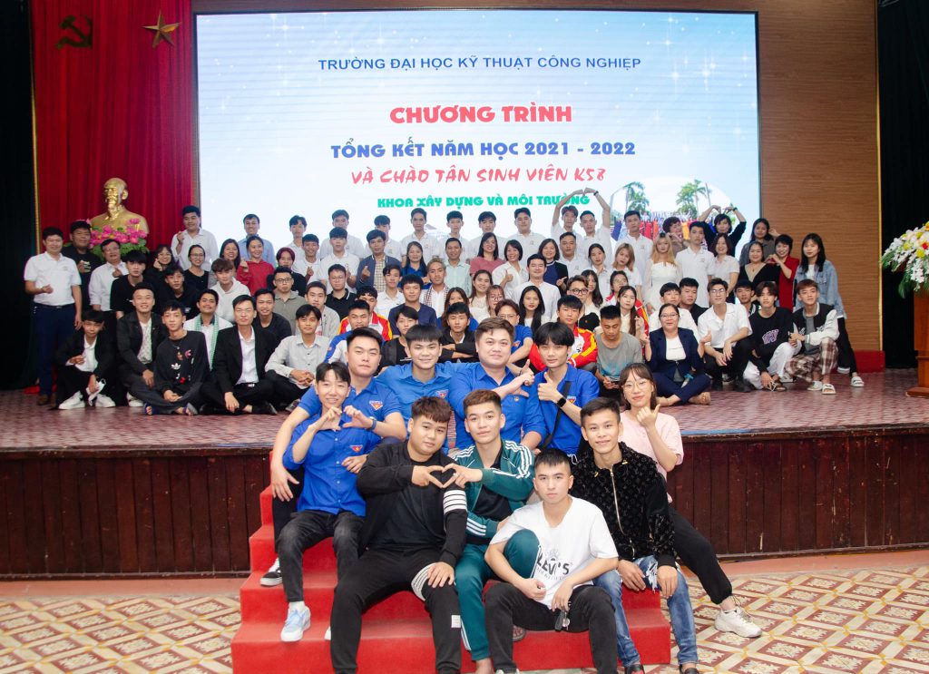 khai giảng hệ đại học online từ xa